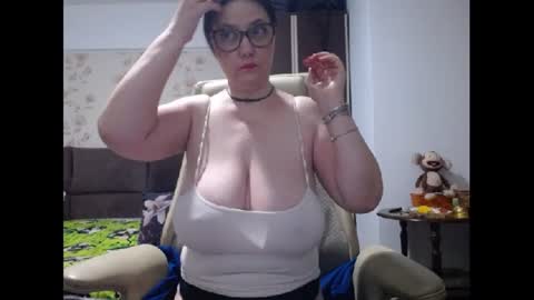 Snapshot of mary_x chatting on 7, 7, 2026 Mary online show from 7, 7, 2026