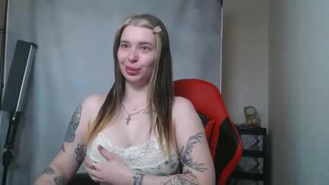 Snapshot of maryh0tlove chatting on 19, 4, 2026 maryh0tlove online show from 19, 4, 2026