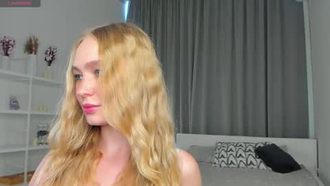 Hannah 3 online show from 24, 9, 2025