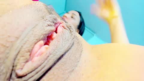 Snapshot of maryjoe11 chatting on 13, 12, 2024 maryjoe11 online show from 13, 12, 2024