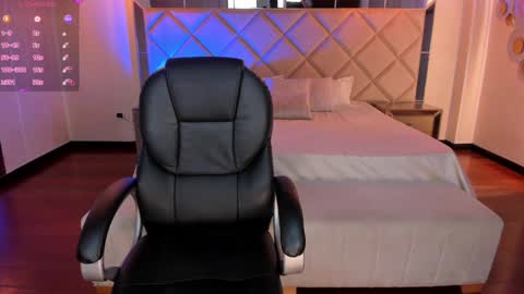 Snapshot of marylewis_ chatting on 27, 1, 2025 Mary online show from 27, 1, 2025