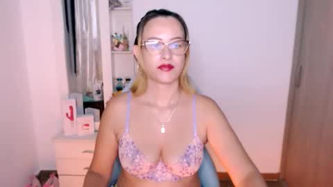 maryline online show from 11, 2, 2026