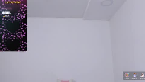 Snapshot of maryluna95 chatting on 18, 12, 2024 Dulce Maria online show from 18, 12, 2024