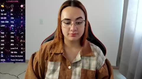 Snapshot of maryluna95 chatting on 29, 10, 2025 Dulce Maria online show from 29, 10, 2025