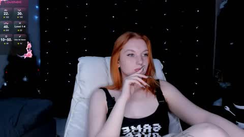 Snapshot of marymelanie chatting on 14, 1, 2025 Mary online show from 14, 1, 2025