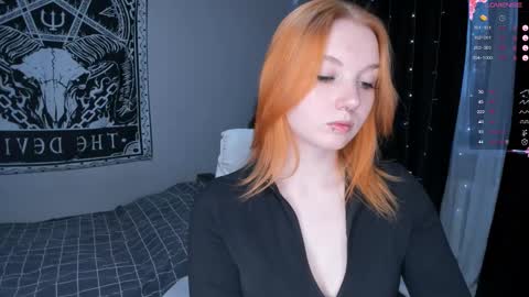 Snapshot of marymelanie chatting on 10, 2, 2025 Mary online show from 10, 2, 2025