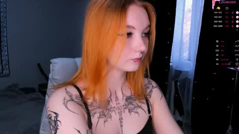 Snapshot of marymelanie chatting on 6, 3, 2025 Mary online show from 6, 3, 2025