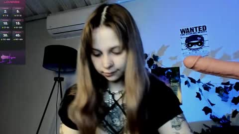 Mary x online show from 4, 3, 2025