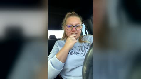 Snapshot of marziahwyatt10 chatting on 2, 4, 2026 marziahwyatt10 online show from 2, 4, 2026