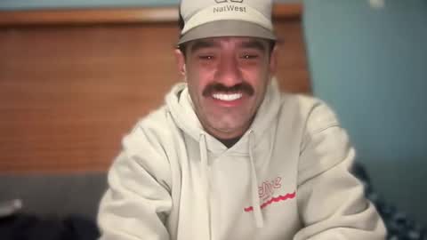 Snapshot of masculinehole chatting on 22, 9, 2025 Masculine Hole online show from 22, 9, 2025