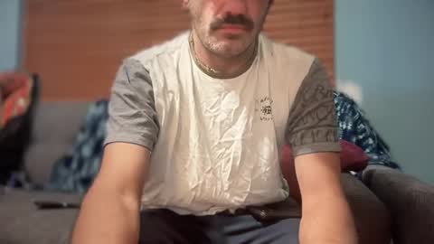 Snapshot of masculinehole chatting on 30, 10, 2025 Masculine Hole online show from 30, 10, 2025