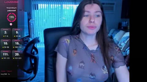 Snapshot of mash_hub chatting on 7, 1, 2025 Mash online show from 7, 1, 2025