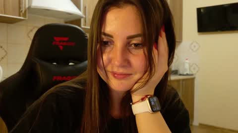 Snapshot of masha_queen chatting on 4, 2, 2025 Masha online show from 4, 2, 2025