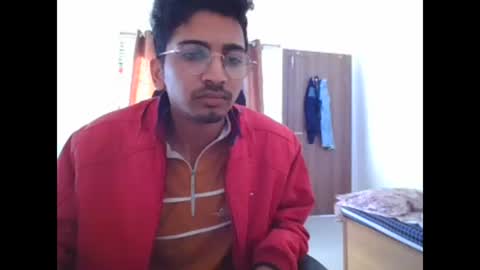 Snapshot of maskboyz2003 chatting on 17, 12, 2024 maskboyz2003 online show from 17, 12, 2024