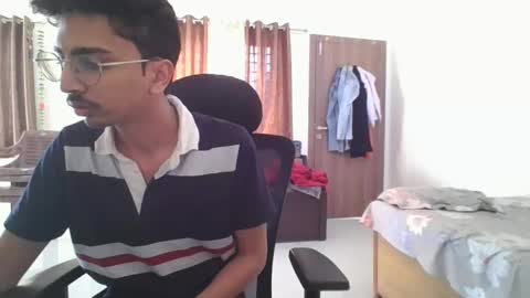 Snapshot of maskboyz2003 chatting on 20, 1, 2025 maskboyz2003 online show from 20, 1, 2025