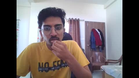 Snapshot of maskboyz2003 chatting on 13, 2, 2025 maskboyz2003 online show from 13, 2, 2025