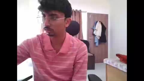 Snapshot of maskboyz2003 chatting on 2, 3, 2025 maskboyz2003 online show from 2, 3, 2025