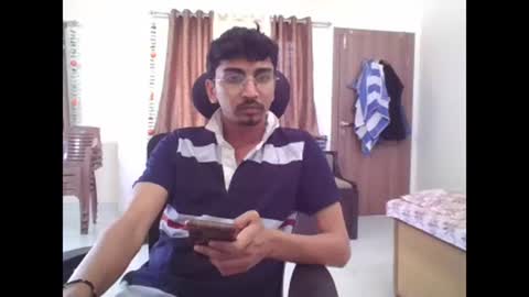 Snapshot of maskboyz2003 chatting on 3, 3, 2025 maskboyz2003 online show from 3, 3, 2025