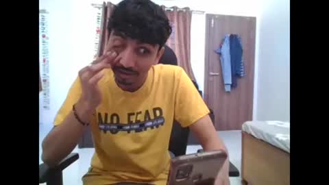 Snapshot of maskboyz2003 chatting on 5, 3, 2025 maskboyz2003 online show from 5, 3, 2025