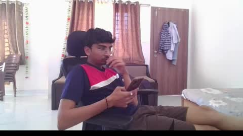 Snapshot of maskboyz2003 chatting on 10, 3, 2025 maskboyz2003 online show from 10, 3, 2025