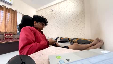 Snapshot of maskboyz2003 chatting on 15, 11, 2025 maskboyz2003 online show from 15, 11, 2025