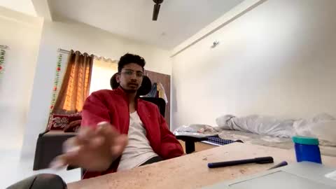 Snapshot of maskboyz2004 chatting on 3, 12, 2024 Mask Boy online show from 3, 12, 2024