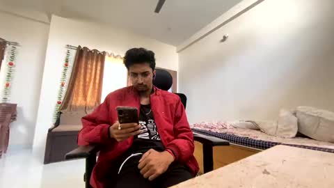 Snapshot of maskboyz2004 chatting on 23, 12, 2024 Mask Boy online show from 23, 12, 2024