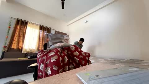 Snapshot of maskboyz2004 chatting on 31, 12, 2024 Mask Boy online show from 31, 12, 2024