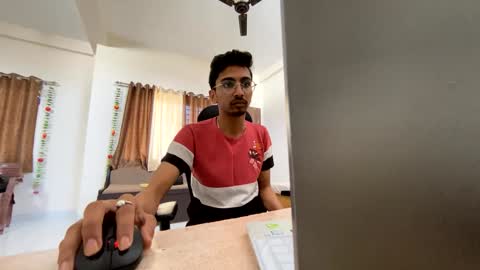 Snapshot of maskboyz2004 chatting on 31, 12, 2024 Mask Boy online show from 31, 12, 2024