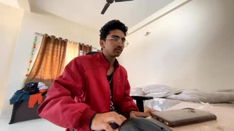 Snapshot of maskboyz2004 chatting on 15, 1, 2025 Mask Boy online show from 15, 1, 2025