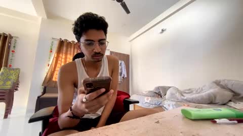 Snapshot of maskboyz2004 chatting on 22, 1, 2025 Mask Boy online show from 22, 1, 2025