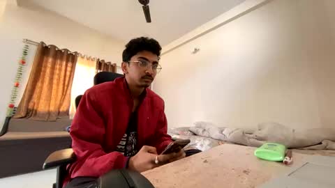 Snapshot of maskboyz2004 chatting on 24, 1, 2025 Mask Boy online show from 24, 1, 2025