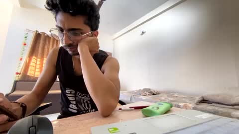 Snapshot of maskboyz2004 chatting on 30, 1, 2025 Mask Boy online show from 30, 1, 2025