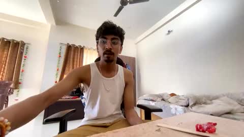 Snapshot of maskboyz2004 chatting on 16, 2, 2025 Mask Boy online show from 16, 2, 2025