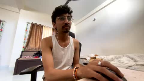 Snapshot of maskboyz2004 chatting on 16, 2, 2025 Mask Boy online show from 16, 2, 2025