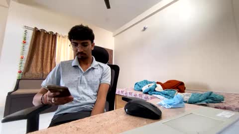 Snapshot of maskboyz2004 chatting on 21, 2, 2025 Mask Boy online show from 21, 2, 2025