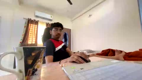 Snapshot of maskboyz2004 chatting on 9, 3, 2025 Mask Boy online show from 9, 3, 2025