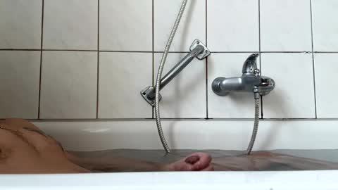 maskeddmann online show from 20, 12, 2024