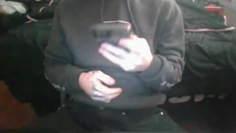 Snapshot of maskeddude69 chatting on 15, 12, 2025 maskeddude69 online show from 15, 12, 2025