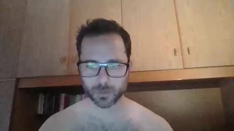Snapshot of masktheface chatting on 23, 5, 2026 masktheface online show from 23, 5, 2026