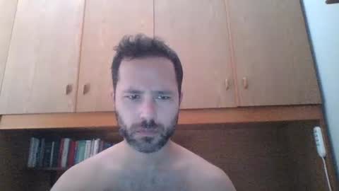 Snapshot of masktheface chatting on 11, 7, 2026 masktheface online show from 11, 7, 2026
