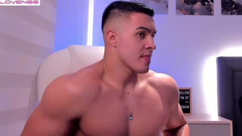 Mason Bennet online show from 12, 1, 2025