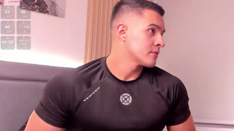 Mason Bennet online show from 18, 1, 2026