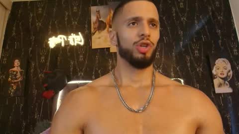 Snapshot of massimo_greco2 chatting on 6, 11, 2025 massimo_greco2 online show from 6, 11, 2025