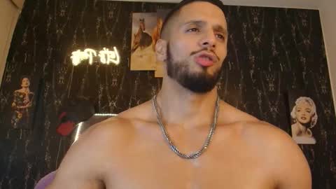 Snapshot of massimo_greco2 chatting on 1, 12, 2025 massimo_greco2 online show from 1, 12, 2025