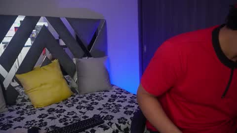 Snapshot of massimo_vidal chatting on 28, 9, 2025 massimo_vidal online show from 28, 9, 2025