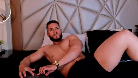 Massimo online show from 12, 3, 2025