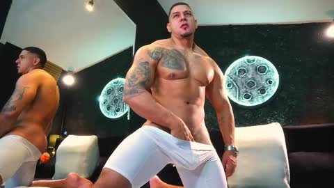 massimowalton2 online show from 5, 12, 2025