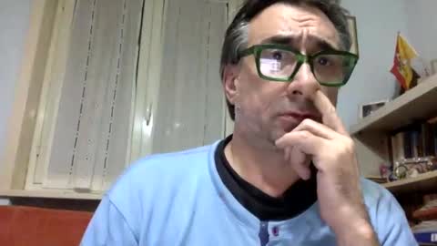 Snapshot of massimoxsempre chatting on 4, 12, 2024 massimoxsempre online show from 4, 12, 2024