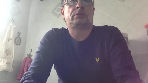 Snapshot of massimoxsempre chatting on 13, 12, 2024 massimoxsempre online show from 13, 12, 2024